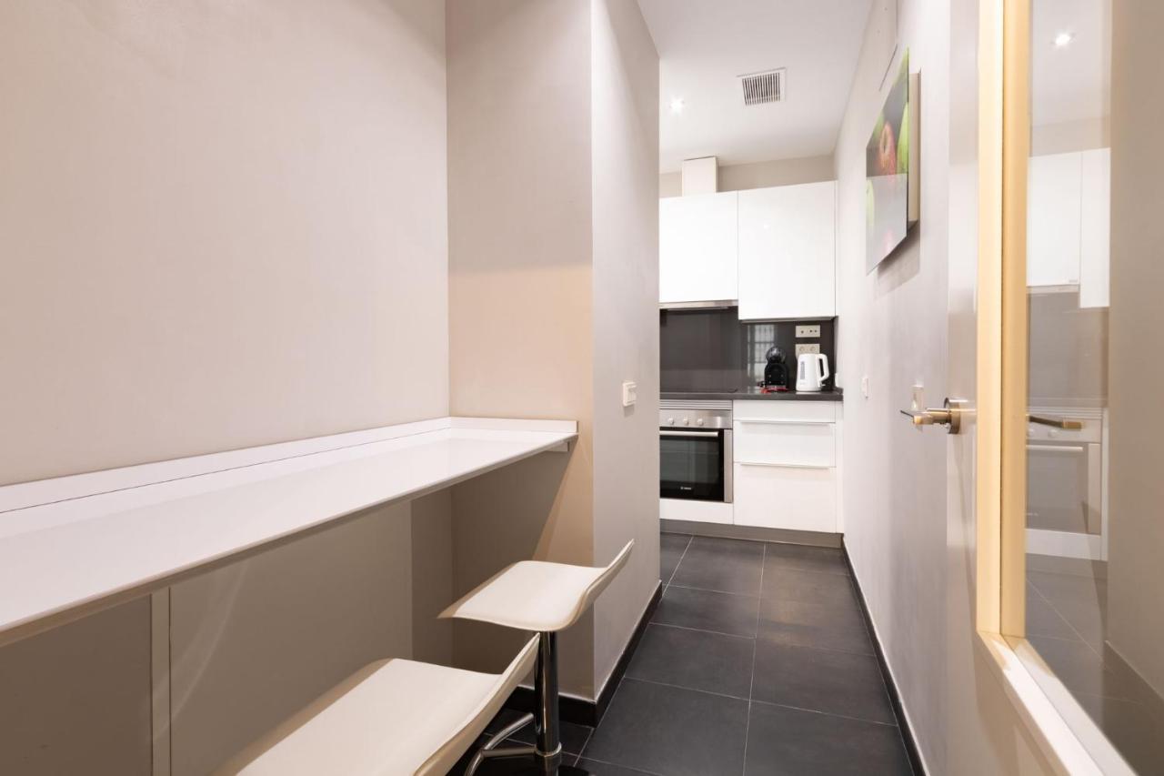 Apartamento Angeles Santa Cruz Deluxe By Valcambre Sevilla Exterior foto