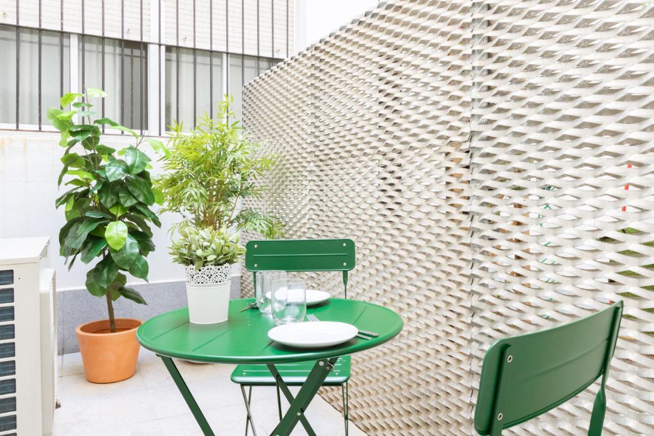 Apartamento Angeles Santa Cruz Deluxe By Valcambre Sevilla Exterior foto