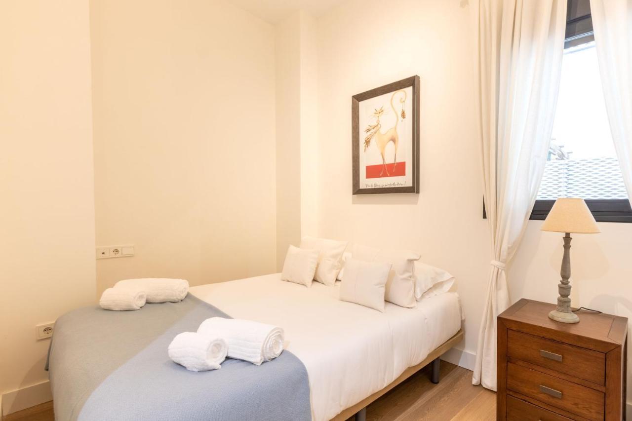 Apartamento Angeles Santa Cruz Deluxe By Valcambre Sevilla Exterior foto